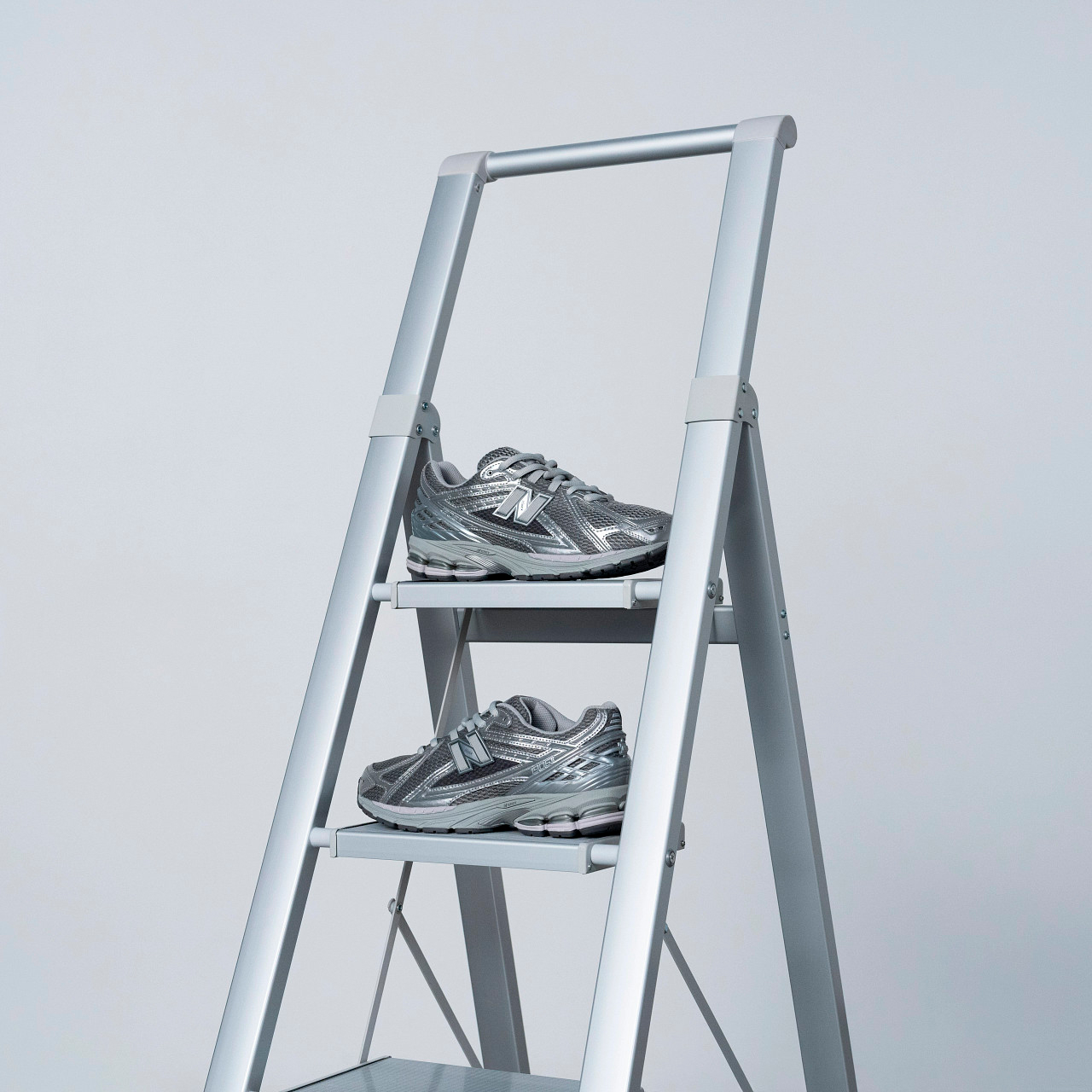 New Balance 1906