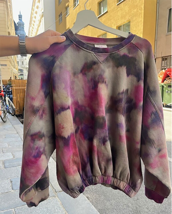 DEHA-SWEATSHIRT / Größe M