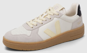 Veja V-82 Leather - pure-calcaire-black